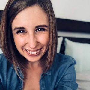 Meet your Posher, Holli